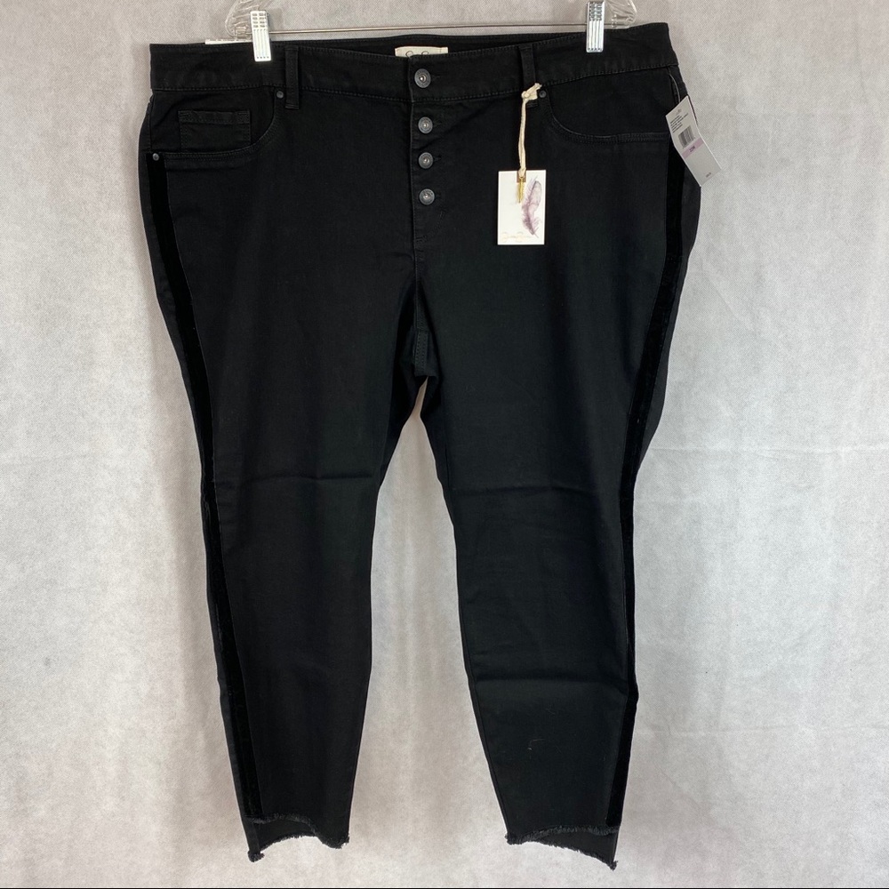 Jessica Simpson Kiss Me Vintage Skinny Jeans